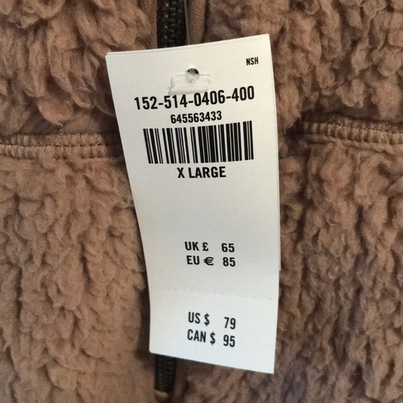 NEW Abercrombie and Fitch Sherpa pull over l - Picture 2 of 4
